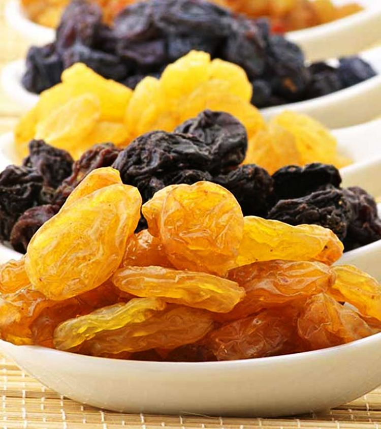 Discover the health benefits of dried fruits and how nutritious they are in this article. But beware they are a concentrated product, they are often expensive, and have high calories and so use sparingly