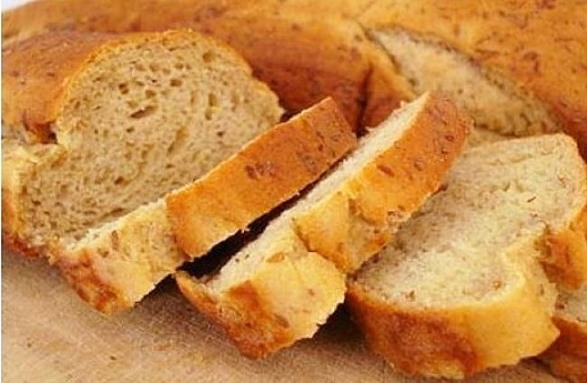 Bread is a common source of gluten that should be avoided
