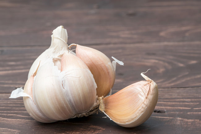 Garlic cloves - separated